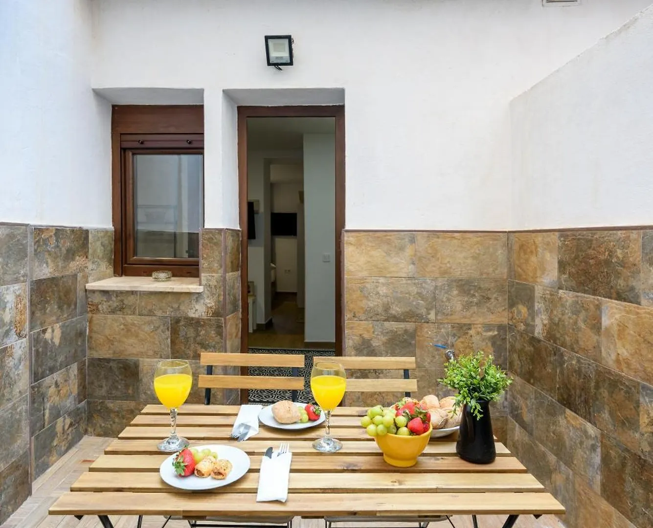 Wintowinrentals Bonito, Moderno Y Acogedor Málaga Сasa de vacaciones