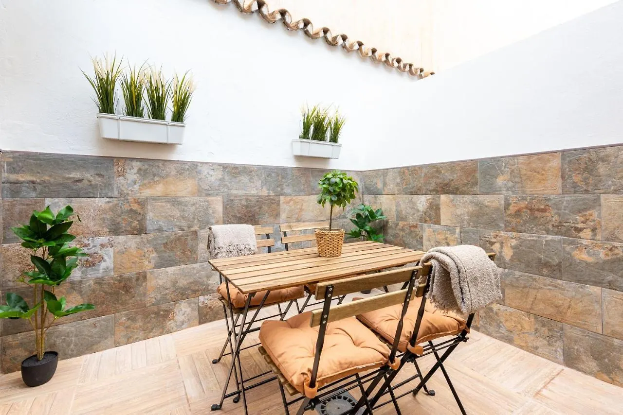 Wintowinrentals Bonito, Moderno Y Acogedor مالقة